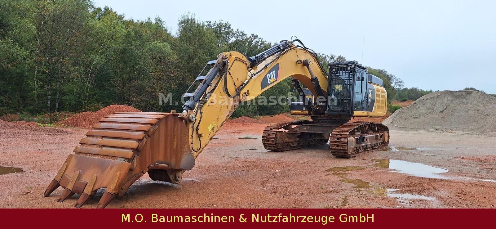 Fahrzeugabbildung CAT 349 E