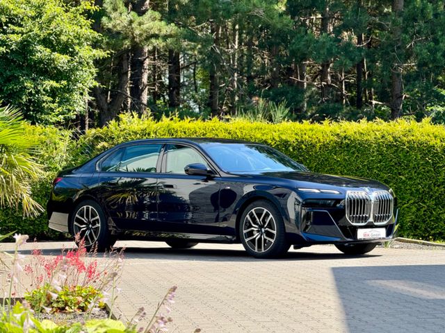 BMW 740d xDrive M Sport*B&W*HUD*Panorama