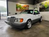 Mercedes-Benz E 300 Coupe H Kennzeichen - Mercedes-Benz Coupé aus dem Jahr 1988