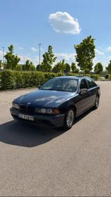 BMW 525d Lifestyle Lifestyle - BMW 525 aus 2001: D