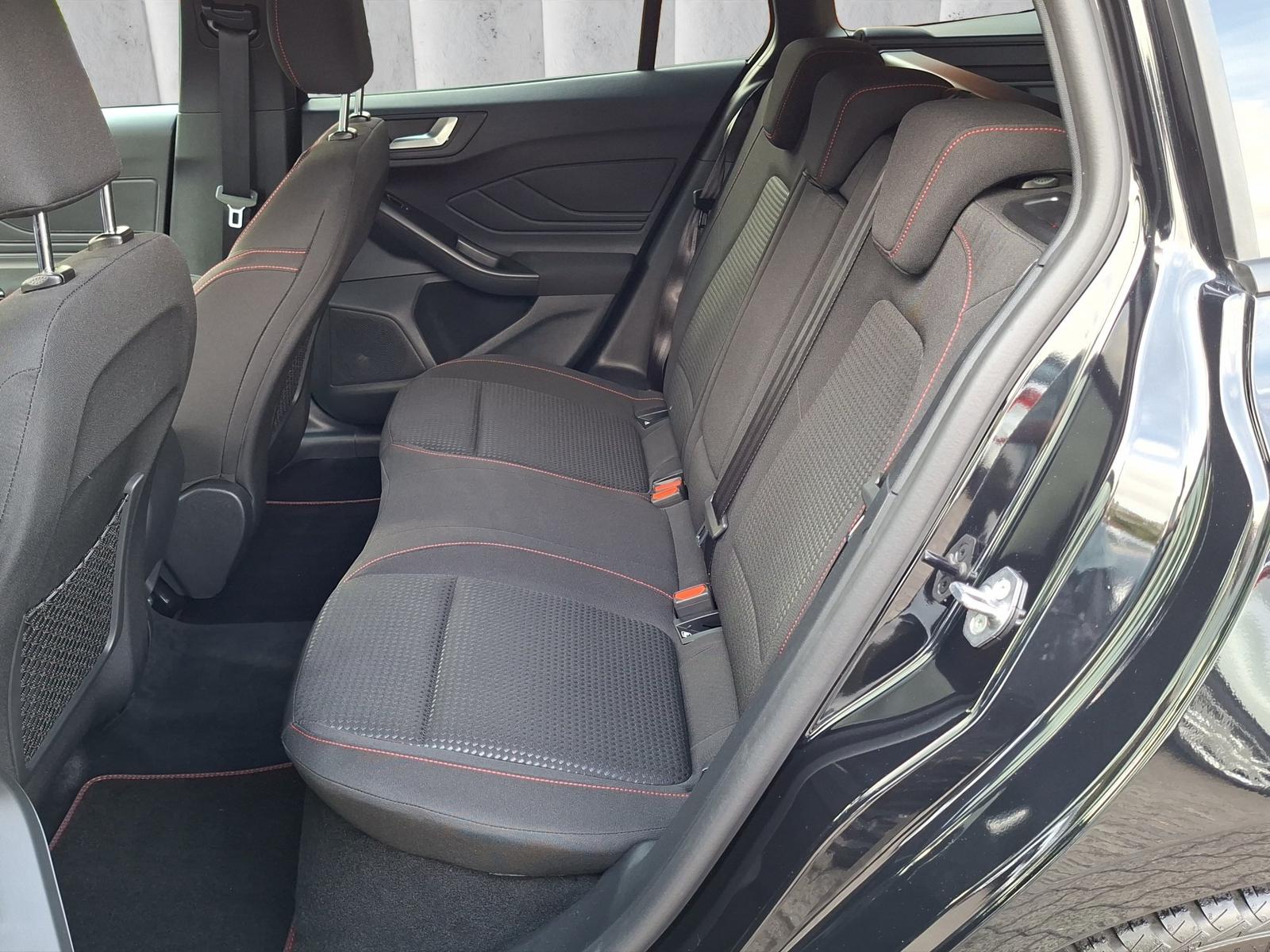 Ford Focus ST-Line X Turnier Aut.*AHK*ACC*HUD*KAM*NAV