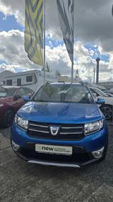 Dacia Sandero II Stepway Prestige 1. Hand - Dacia Sandero mit Benzin-Antrieb: Stepway