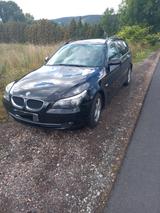 BMW 520d touring Special Edition Special Edition - BMW 520 aus 2009: Kombi