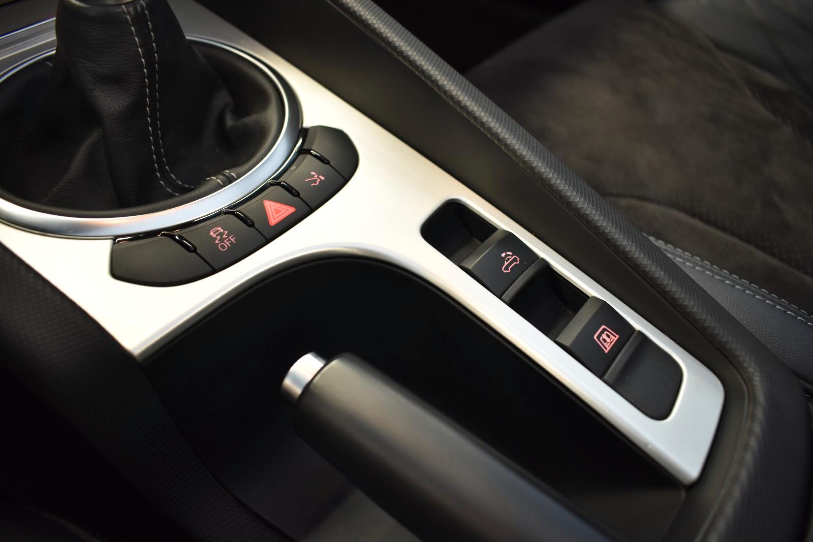 Audi TT 1.8 TFSI Cabrio/S-LINE +/ALCANTARA/SHZ/XENON/