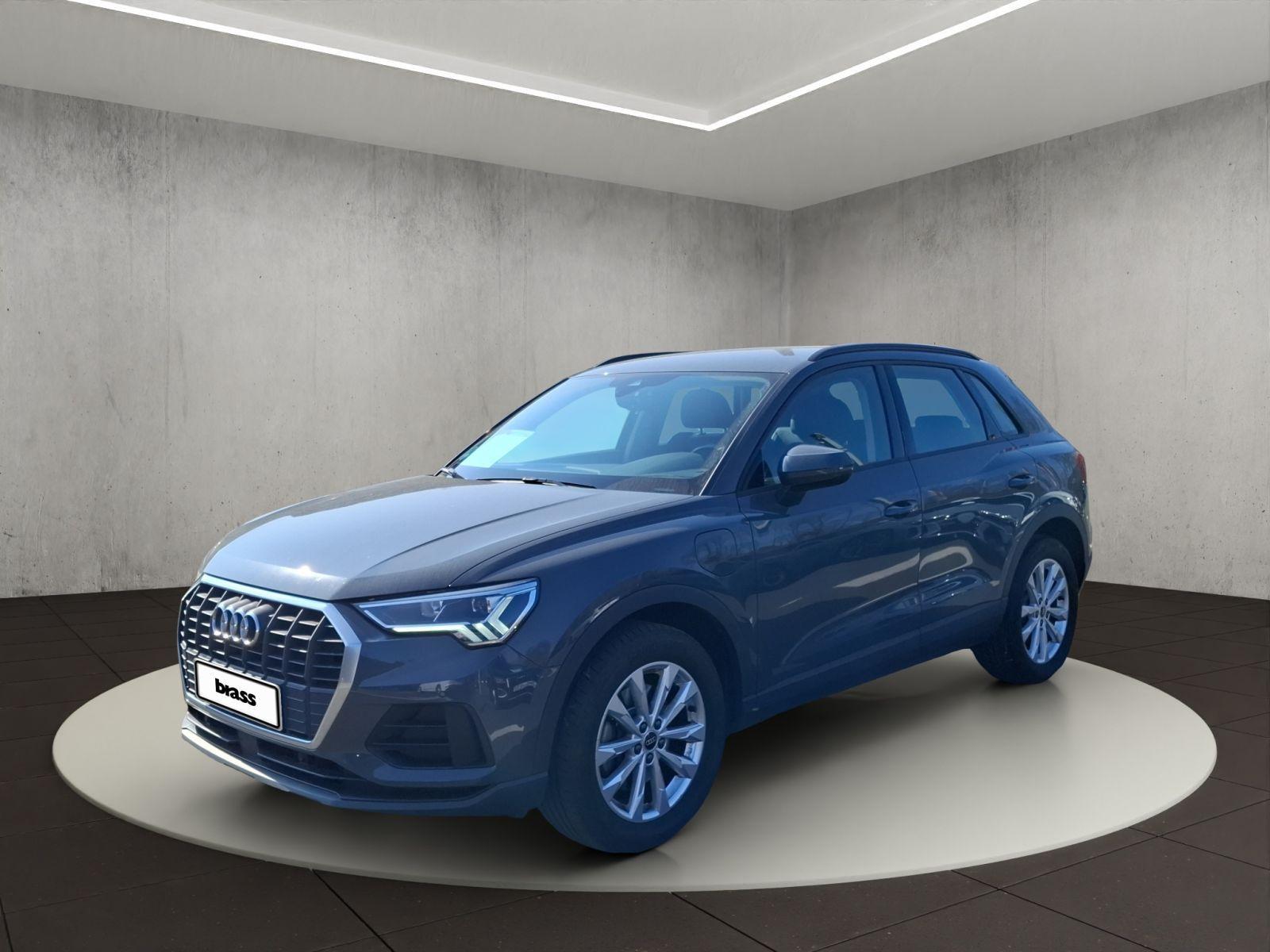 Audi Q3 TFSI e 45 e 180(245) kW(PS) S tronic