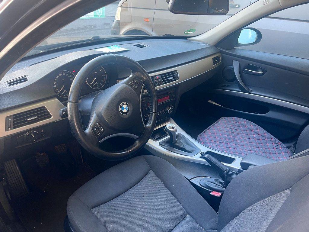 BMW 318 2006 — engine
