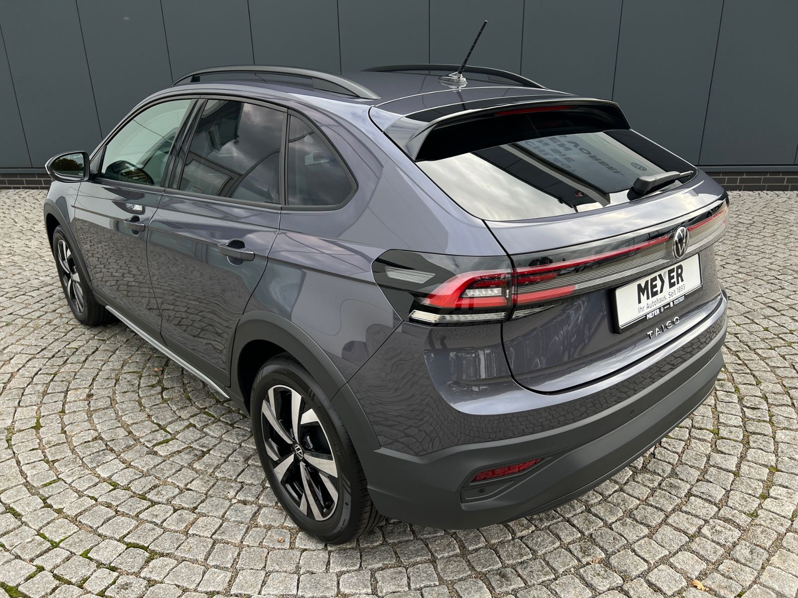 Fahrzeugabbildung Volkswagen Taigo Life 1.0 TSI *IQ.Light, ACC, Ready2Discove