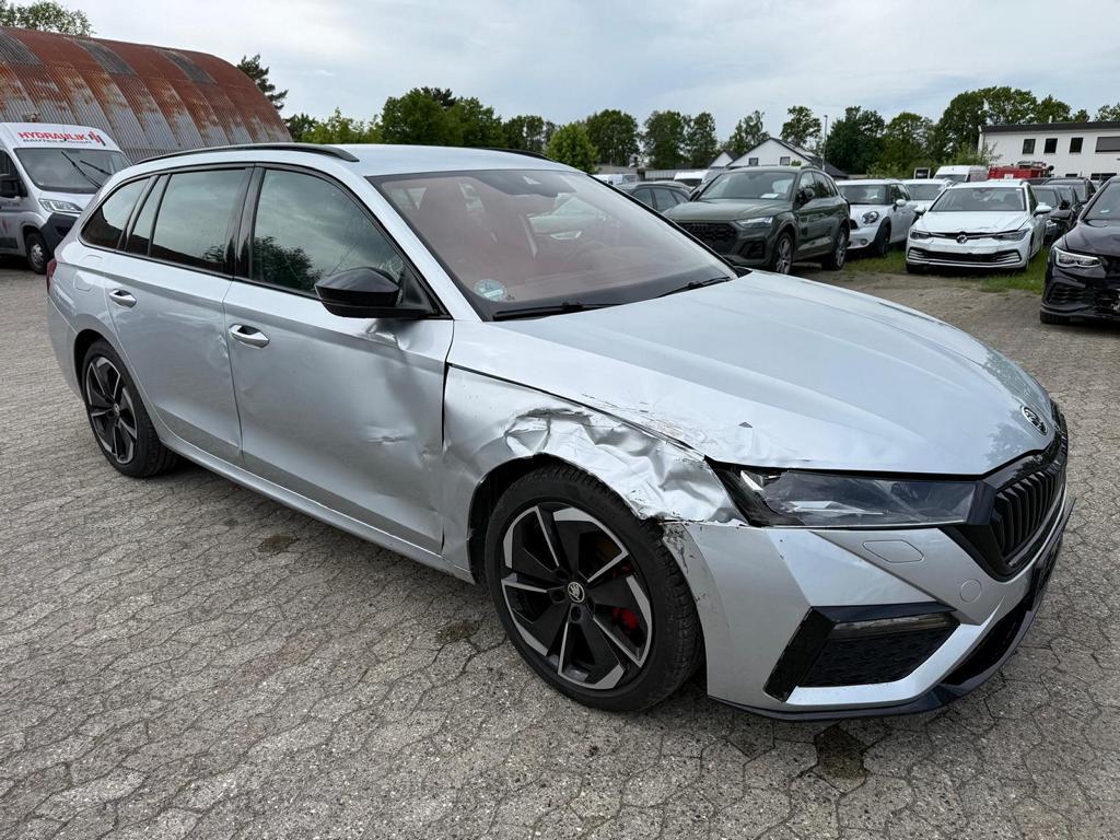 Skoda Octavia Combi 2.0 TDI DSG RS HuD Matrix Navi