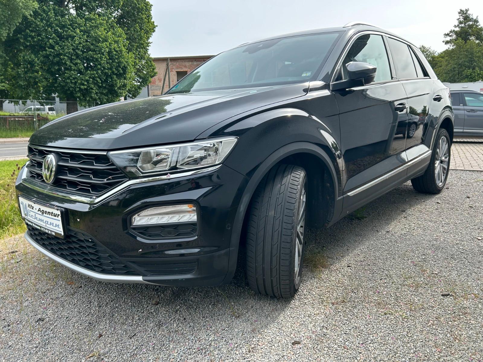 Volkswagen T-Roc IQ.DRIVE Navi Sthz. AHK