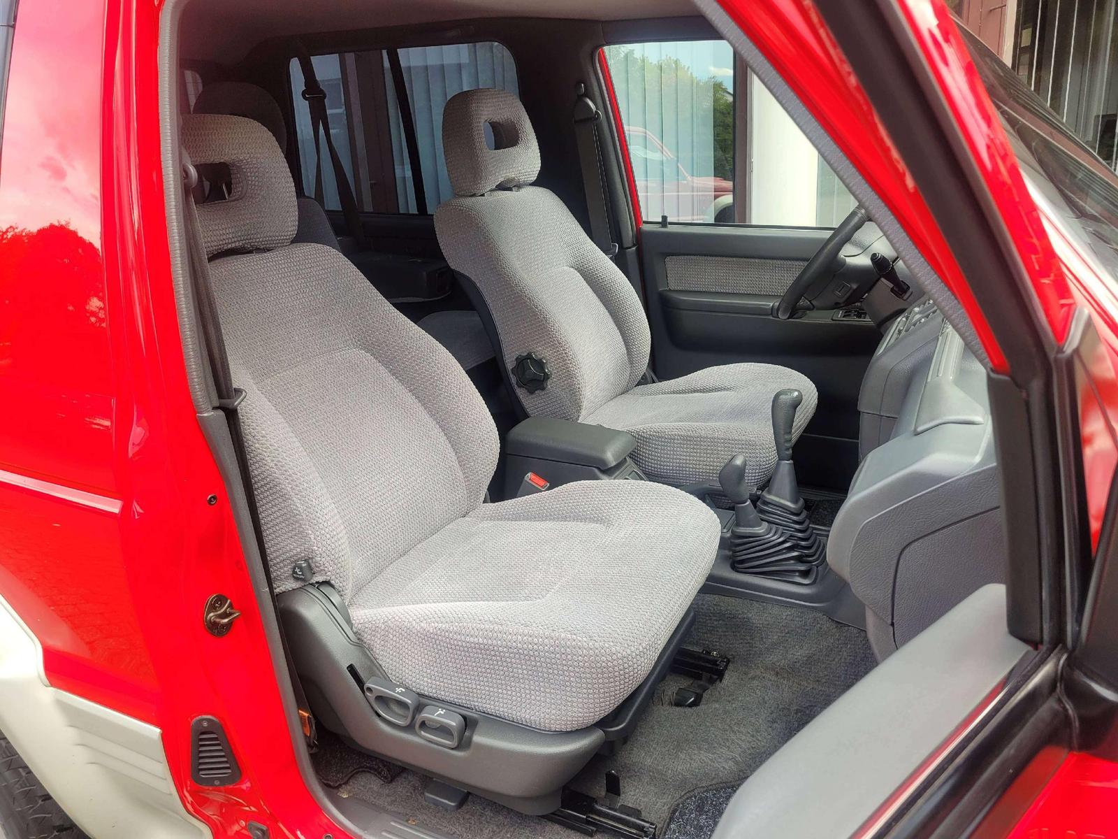 MITSUBISHI PAJERO 2800 TD - 125 ch - 4X4 - BVM - ATTELAGE FIXE