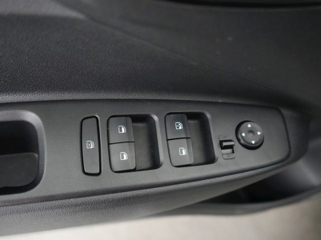 i10 INTRO EDITION+NAVI+RÜCKFAHRKAMERA+SITZ-/LENK