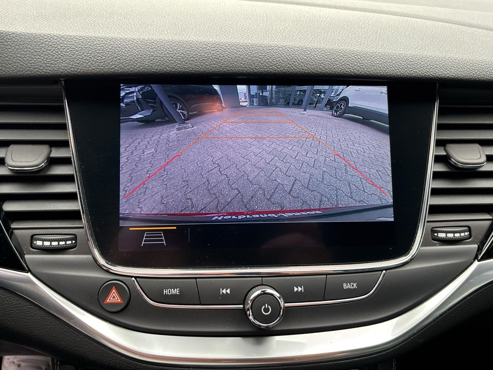 Fahrzeugabbildung Opel Astra K Ultimate+SHZ+PDC+LED+NAVI+Alcantara+S&S