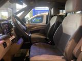 Volkswagen T7 California 2,0 TDI DSG Ocean AHK+HUD+KÜCHE+MA - blaue Volkswagen T7 California