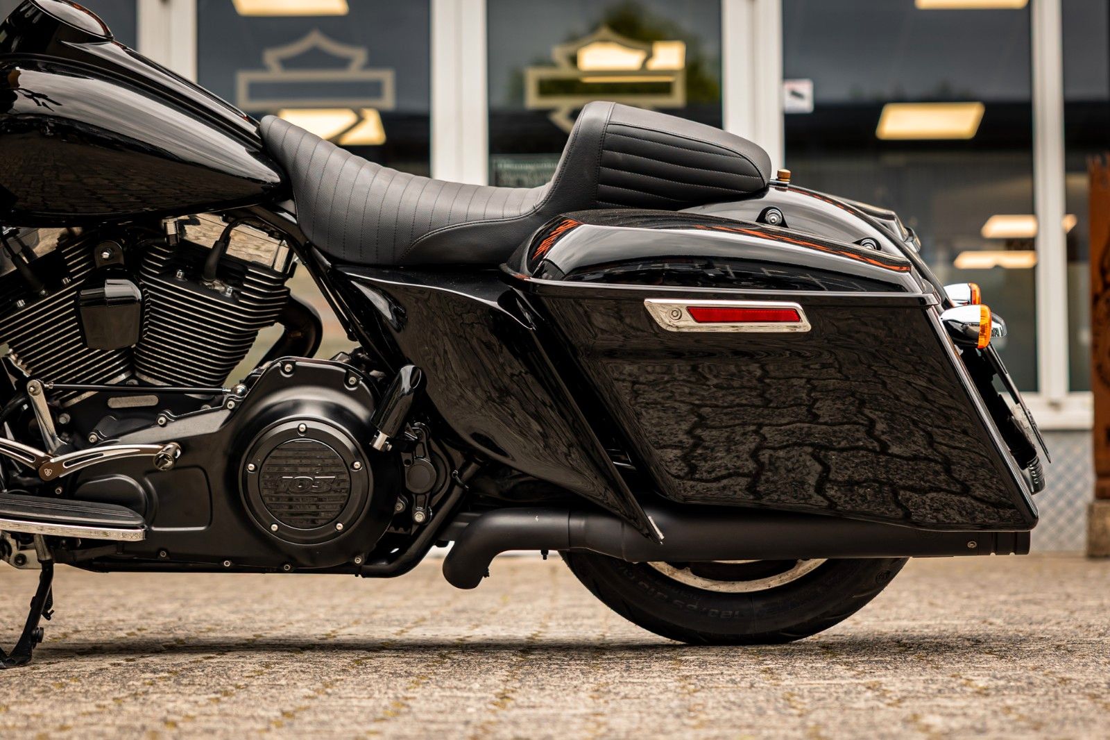 Fahrzeugabbildung Harley-Davidson FLHX Street Glide 103 cui - Kesstech -