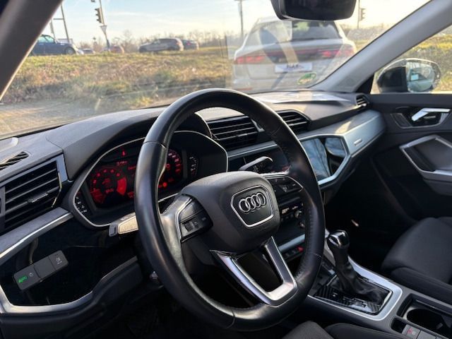 Q3 40 TFSI quattro advanced LED+PANO+STHZ+ACC+DC