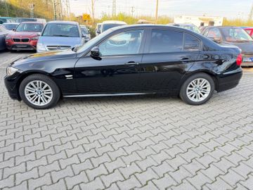 BMW 320 - 4