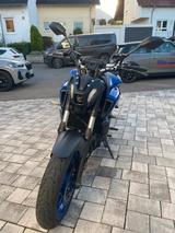 Yamaha MT 07 RM33 - YAMAHA R3