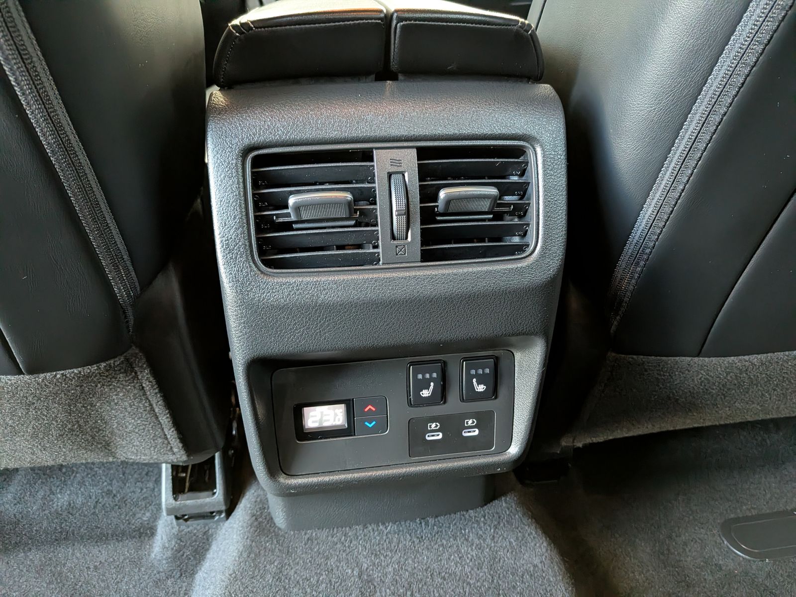 Fahrzeugabbildung Nissan X-Trail 1.5 e-Power N-Connecta ACC 360 Navi 12"