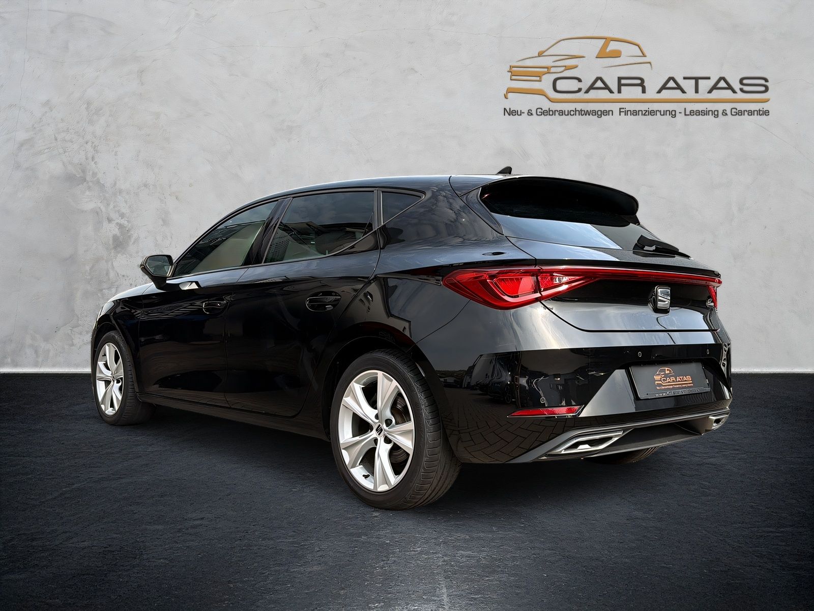 Fahrzeugabbildung SEAT Leon FR DSG NAVI BEATS ACC LED WINTER PAKET PDC