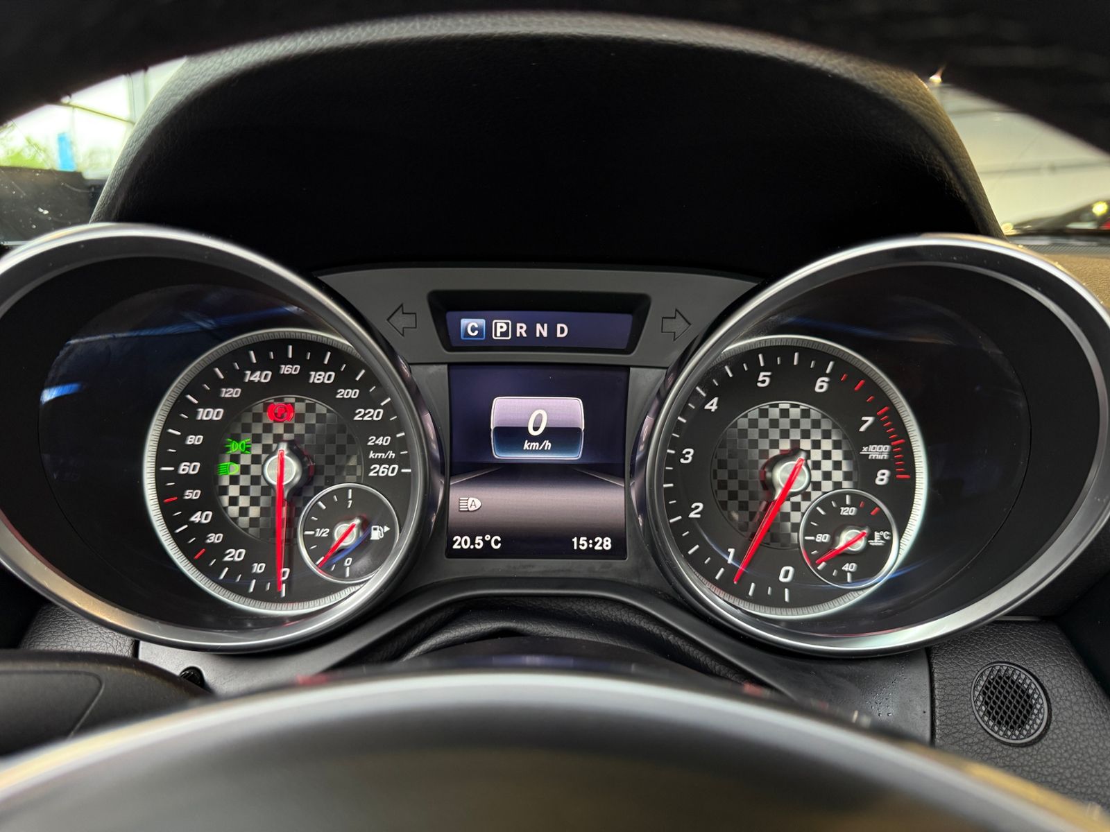 Fahrzeugabbildung Mercedes-Benz SLC 300 AMG Line H/K MEMORY LED ALU
