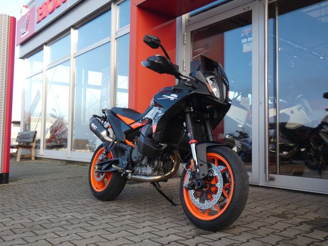 KTM 890 SMT mit Zubehör+Gratis TechPack bis30.11.202