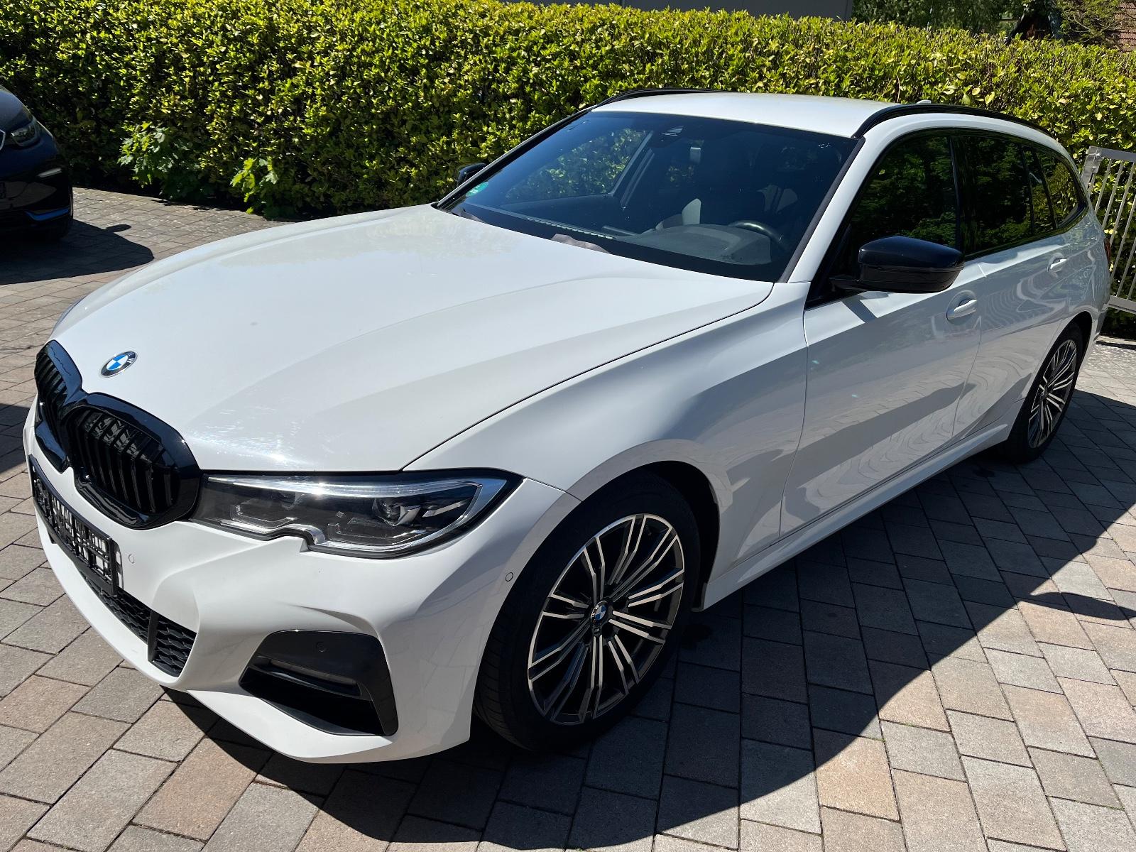 BMW 320d M Paket LivePR H/K ACC Kam 360 KOM AHK 18