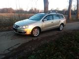 Volkswagen Passat Variant 2.0 TDI 4motion Comfortline V.. - gebrauchte VW Passat Variant aus dem Jahr 2006