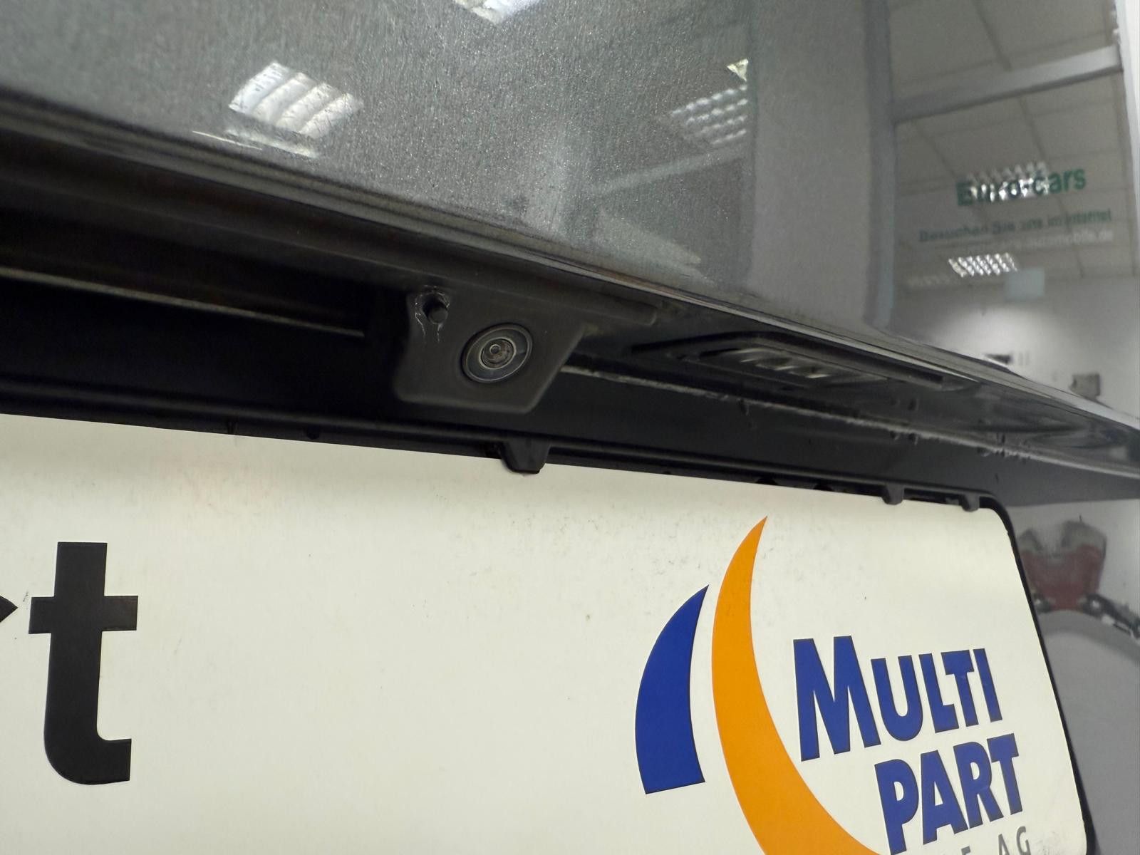 Fahrzeugabbildung Volkswagen Touran Comfortline BMT 7.SITZER/ SCHECKHEFT/ AHK