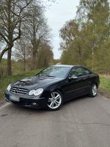 Mercedes-Benz Mercedes Benz CLK 220 CDI - Mercedes-Benz CLK 220 Gebrauchtwagen