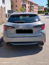 Toyota Corolla 2,0 Hybrid Team Deutsch Touring Spor... - Toyota Corolla mit Benzin-Antrieb: Kombi