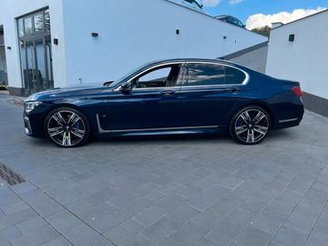 BMW 730 - 5