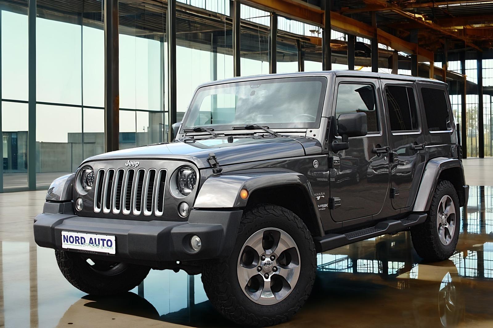 JEEP WRANGLER 2.8 SAHARA AUTO. GPS / CUIR / ATTELAGE / LED | 200 ch | 4X4 | ATTELAGE FIXE | PANORAMA | SELLERIE CUIR