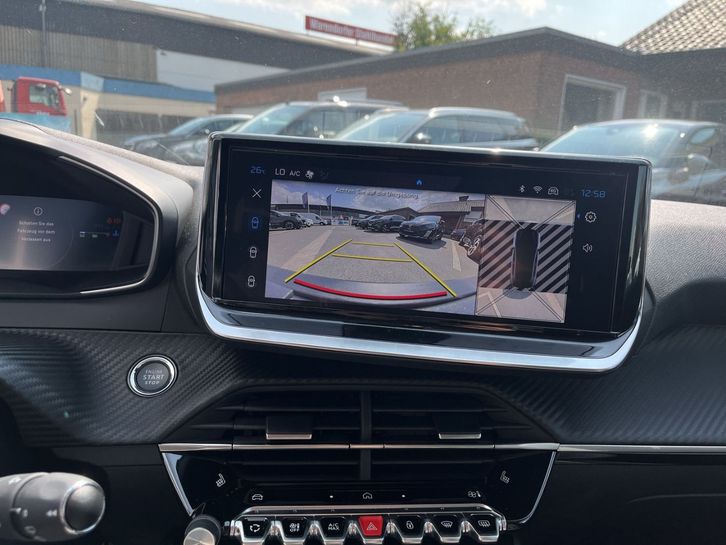 Fahrzeugabbildung Peugeot 208 1.2 EU6d Allure PureTech 100 Navi 360 Kamera