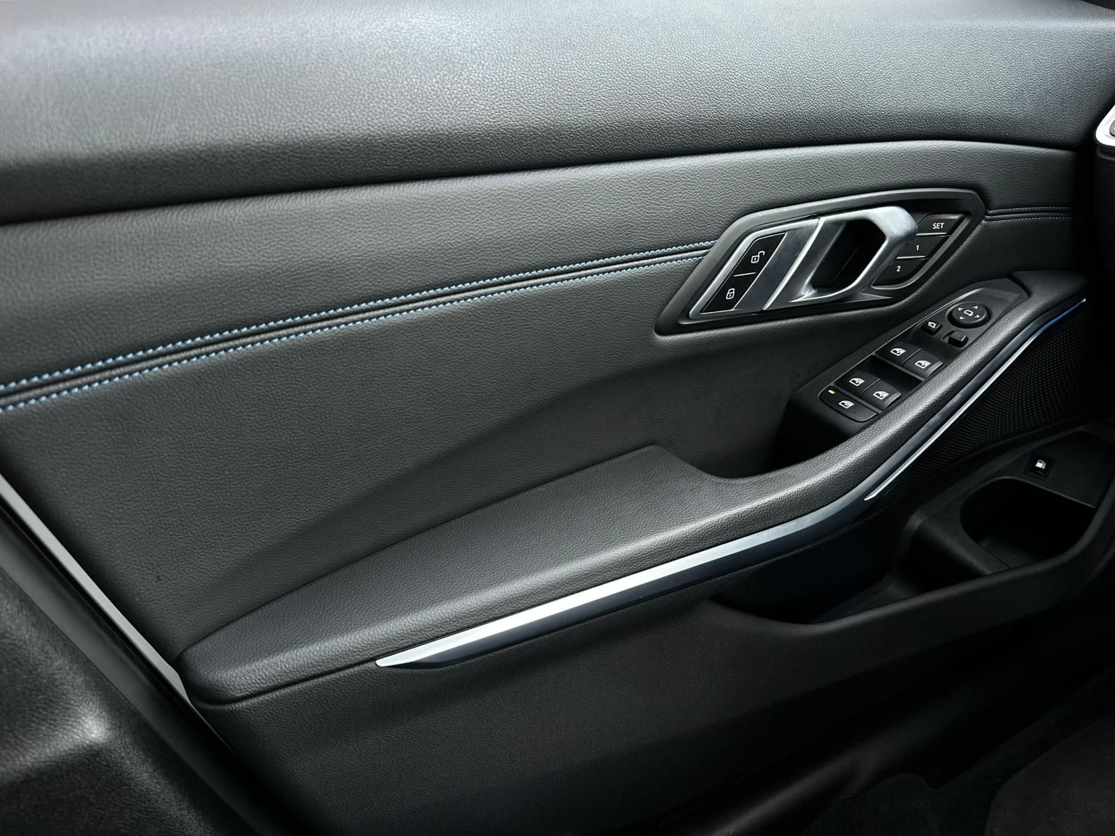 BMW 330 e M SPORT SHADOW* LED#SHZ#NAVI#TEMPO#360CAM - Image 18