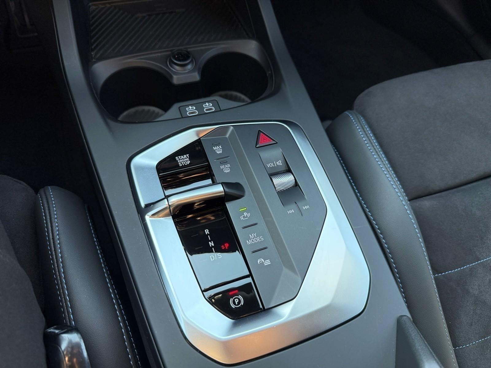 BMW 1 Series M Sport Navi Klima PDC Kamera Sportsitze Sit, миниатюра 16