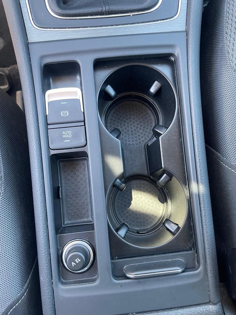 Volkswagen Golf VII 1.2 TSI Comfortline | 1. Hand | 