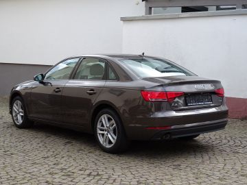 Audi A4 - 4