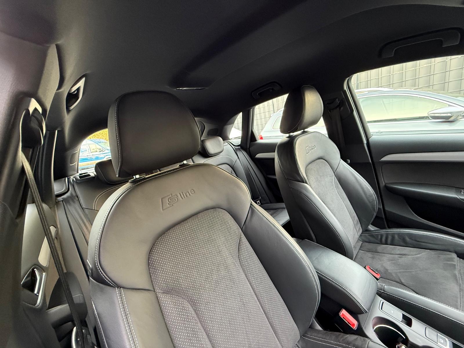 Audi Q3 sport quattro S-Line Sport S-tronic