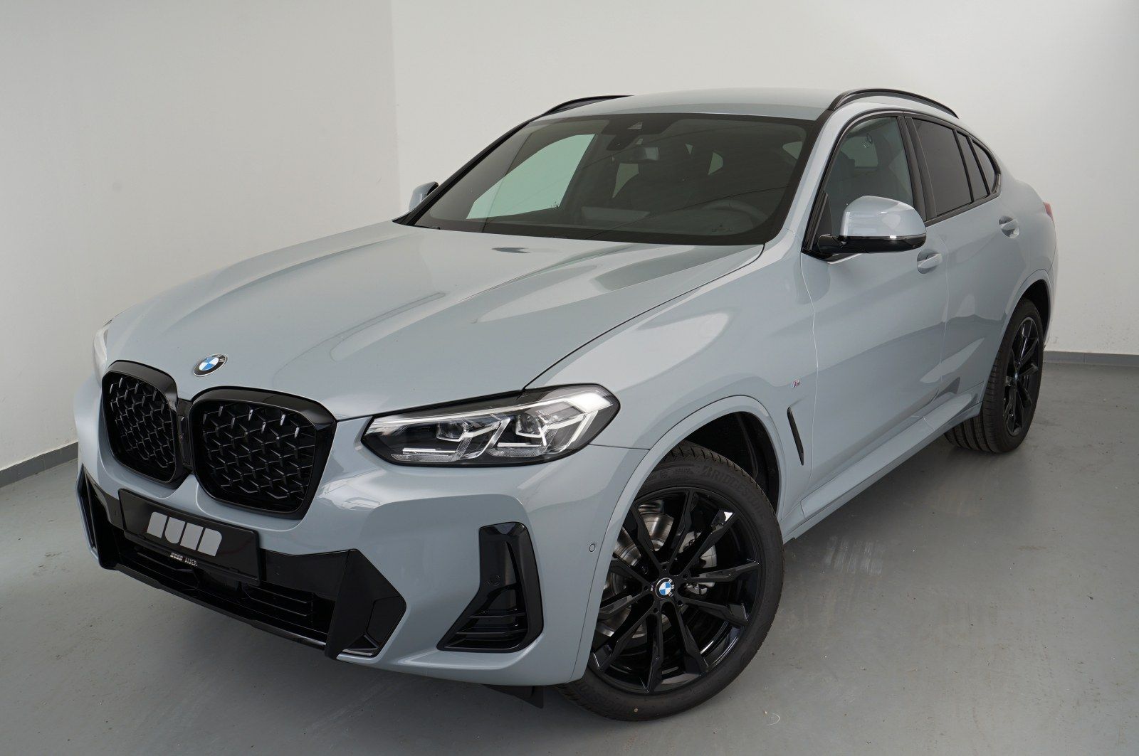 BMW X4 xDrive20d (M-Sport Navi LED AHK HUD ACC WLAN imagem 2