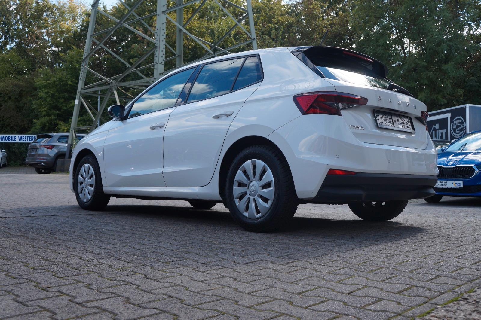 Skoda Fabia Active*LED*PDC*KLIMA*SHZ*SMARTLINK*
