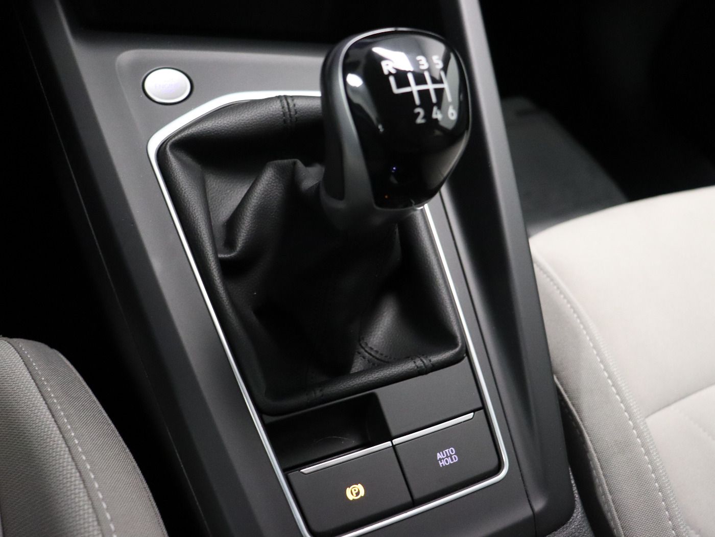 Volkswagen Golf - Bild 10