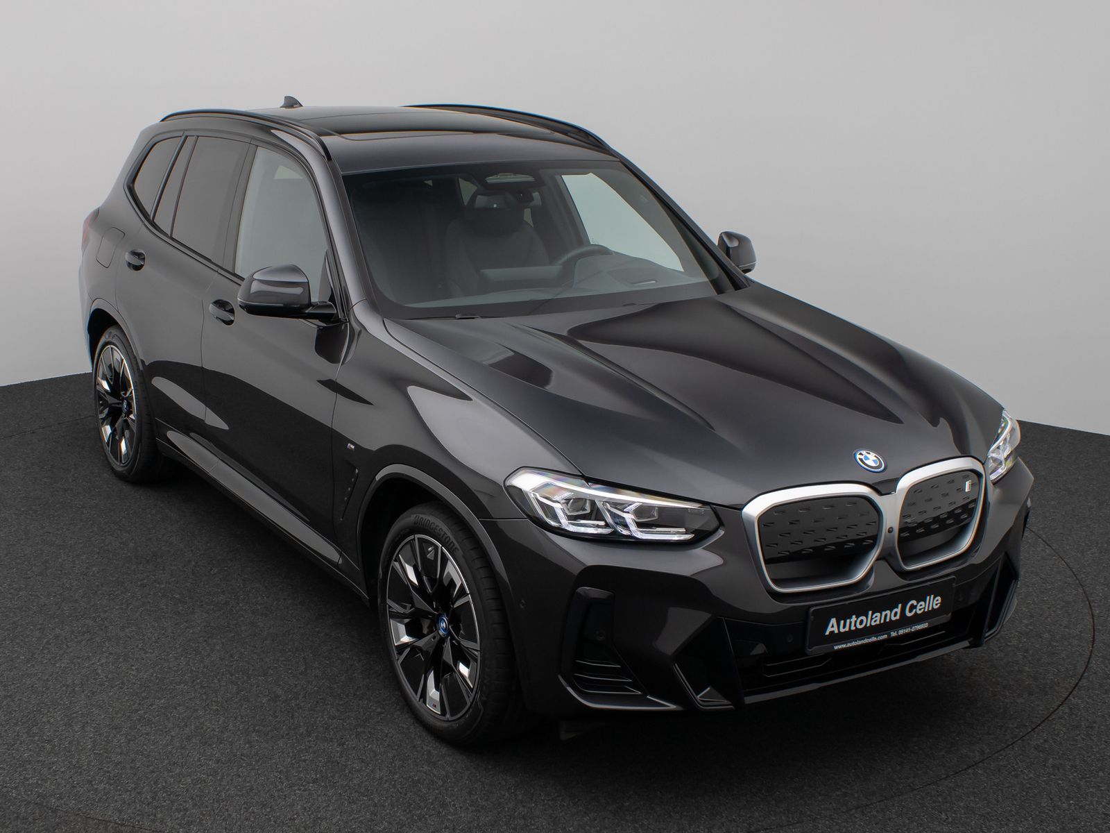 Fahrzeugabbildung BMW iX3 Impressive M Sport Panorama 360°HUD DAB H/K