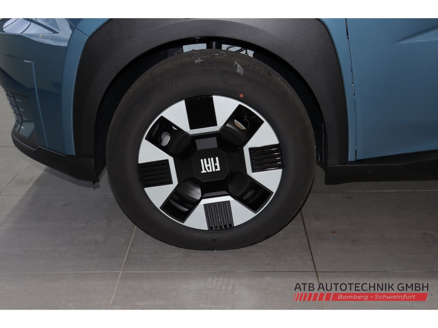 Fahrzeugabbildung Fiat Grande Panda Icon Hybrid 1.2 eDCT LED Apple CarP