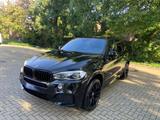 BMW X5 xDrive30d -M Paket Soft Close Automatik - BMW X5 in Duisburg