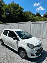 Renault Twingo 2 Facelift mit Tüv bis 12/26 - Renault Twingo: Facelift