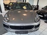 Porsche Cayenne S 4.2 TDI Pano AHK LED ACC Bose Kamera - Porsche Gebrauchtwagen in Heilbronn