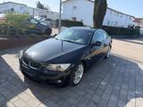 BMW 325i e92 Coupe M-Paket 1.Hand Schalter