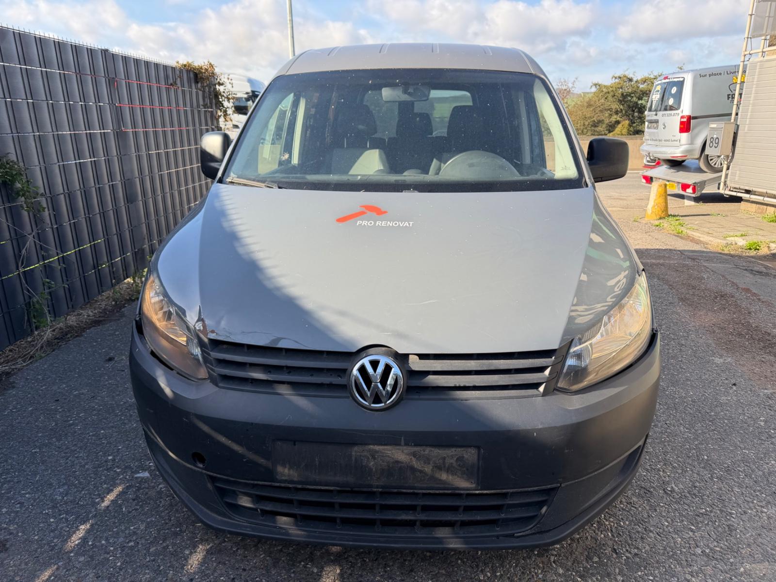 Volkswagen Caddy 2013 — interior