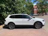 Volkswagen Tiguan 2.0 TDI SCR 140kW DSG 4MOT Comfortlin... - Volkswagen Tiguan: TDI 140