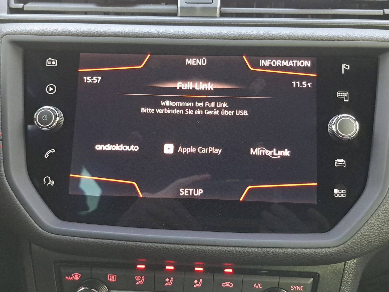 Arona FR 1.5 TSI Klimaauto Navi SHZ PDC Kamera